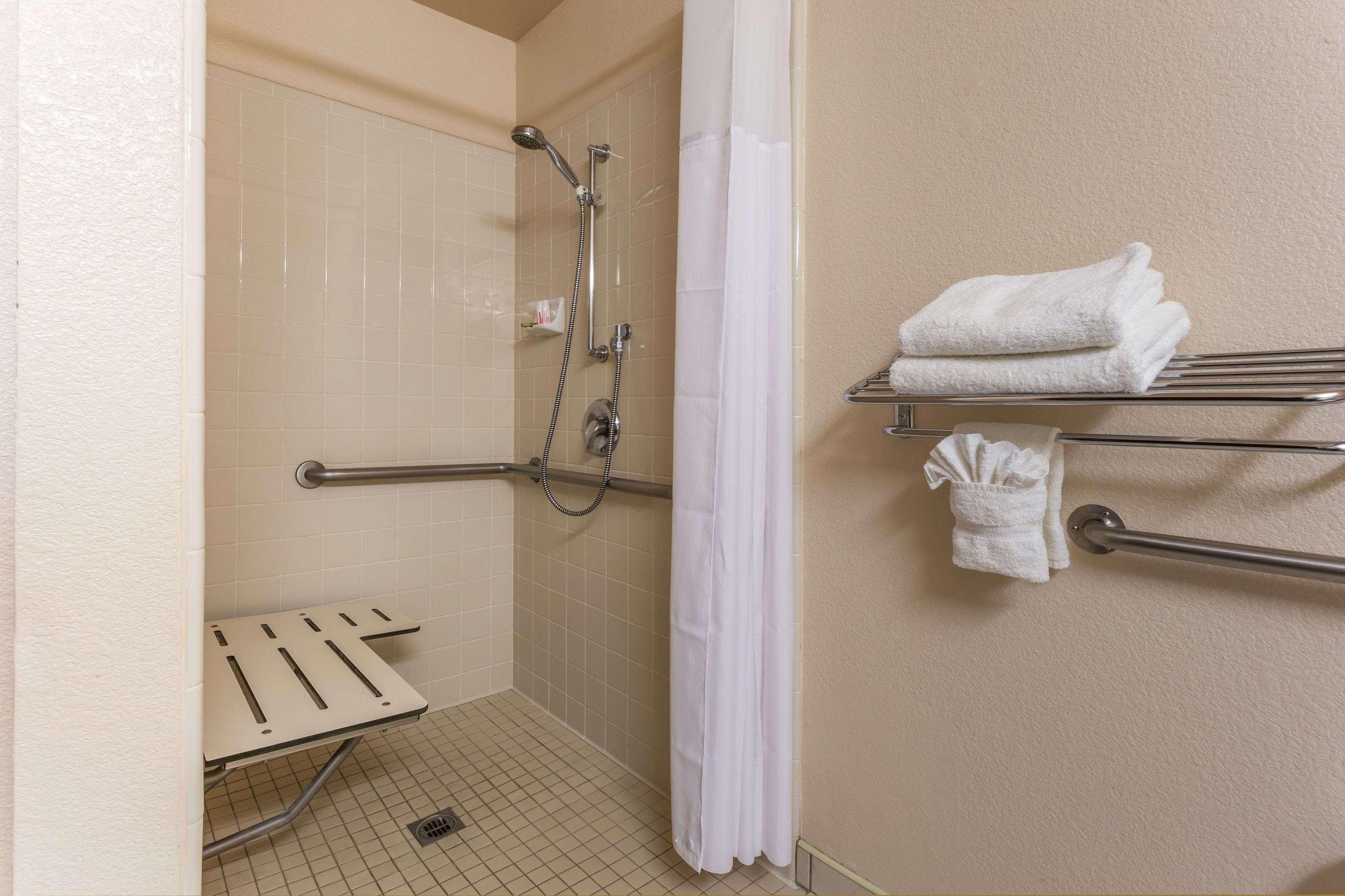 Harvest Inn Dixon Uc Davis Rom bilde